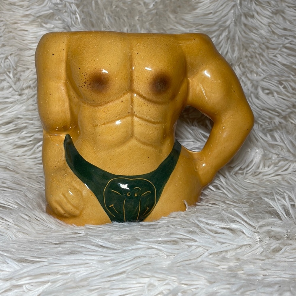 Male figure body mug